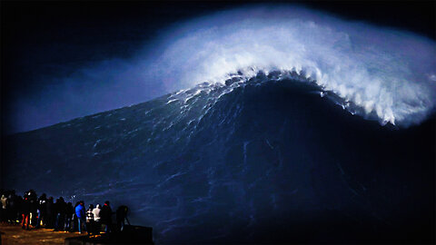 I am Obsessed with BIG WAVES.