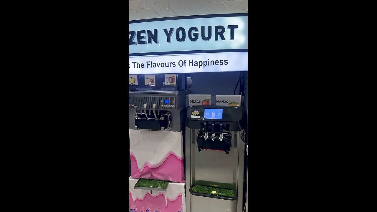 Frozen Yogurt magic 🎉 #food #fyp #explore