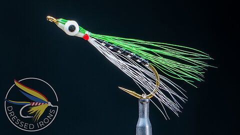 Tying the Thunder Creek - Largemouth Bass - Dressed Irons