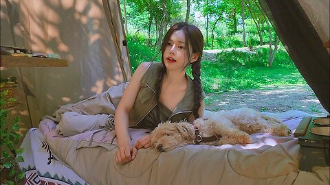 Deep in the mountains filled with the sounds of birds