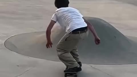 😆🛹 This Looks So Fun! Skateboarding Joy! | SkateNation