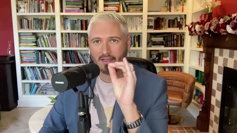BREAKING: TRUMP SLASHES WAGES FOR FEDERAL CONTRACTORS _ The Kyle Kulinski Show