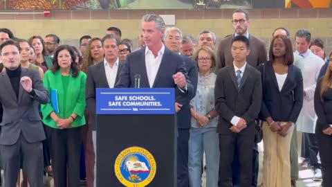 Newsom is signing a bill to require federal immigration officials to unmask