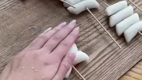 Trending: Tteok kochi | Korean Rice Cake Skewer Recipe