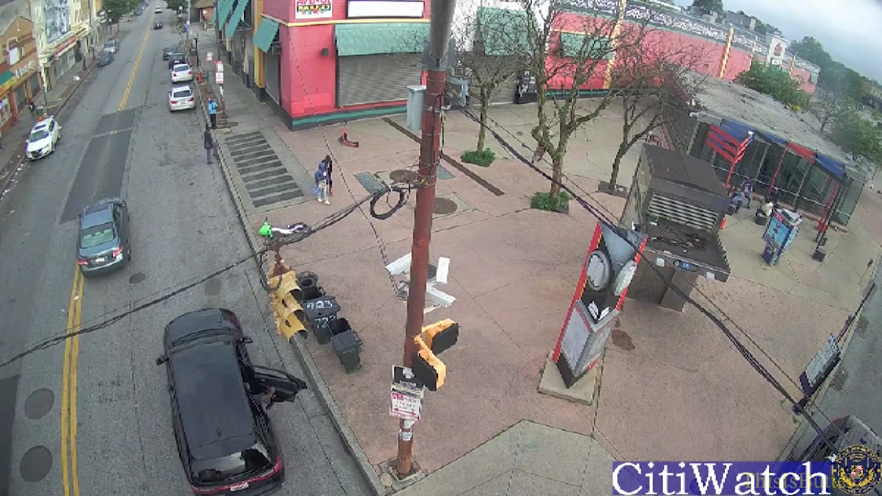 Baltimore police released bodycam of a fatally shooting where the suspect shot a officer in the foot
