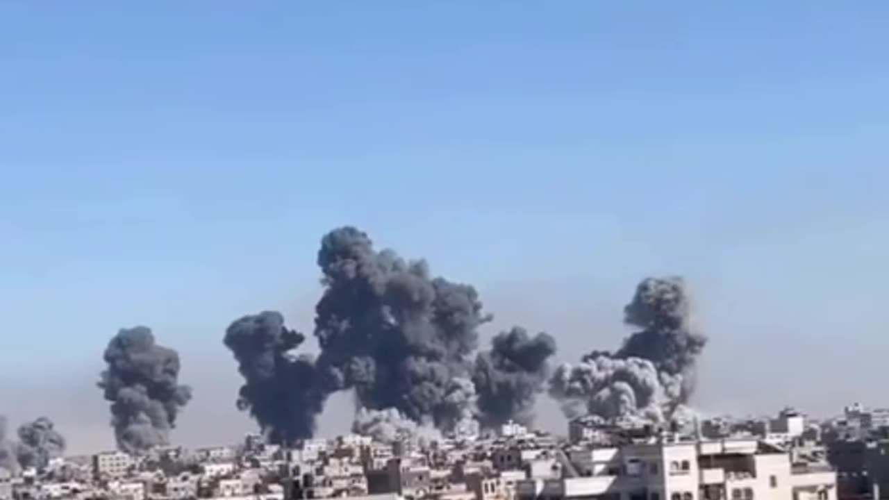 Bomb blst in Gaza city