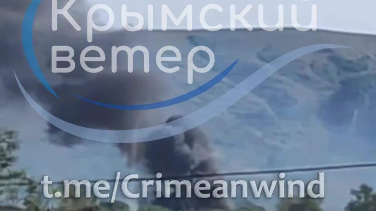 🔥🔥🔥 A drone strike hit an ammunition depot in Perevalne, occupied Crimea.
