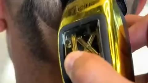 WOW 🤯 DONALD TRUMP HAIRCUT 💇