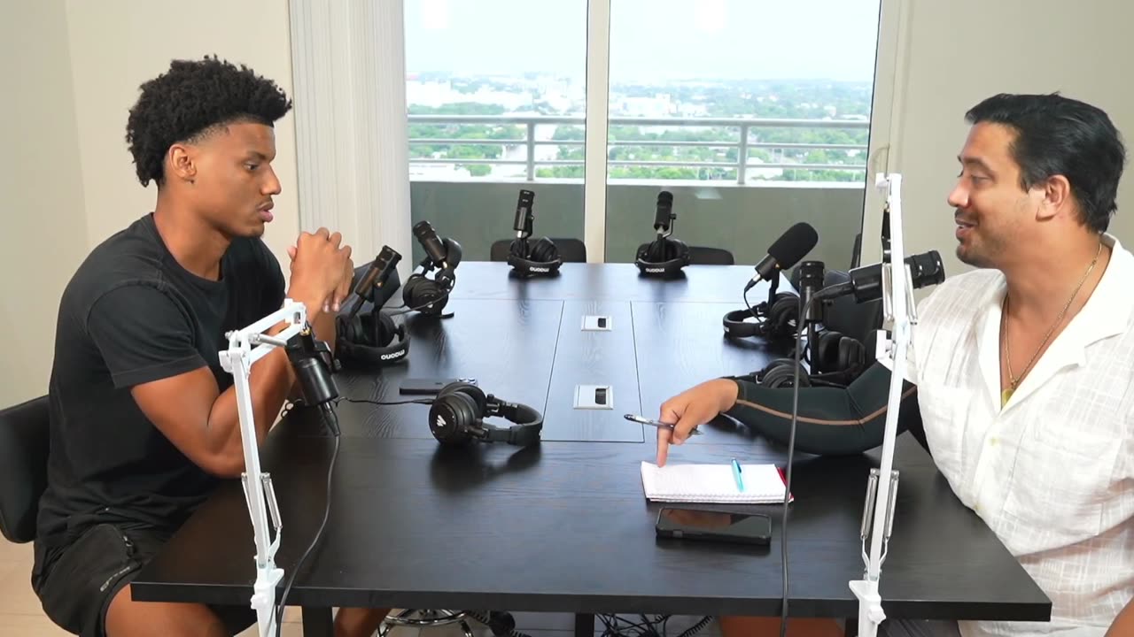 5 STAR LIVESTREAM