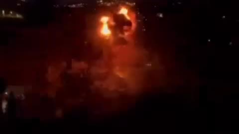 🇱🇧This is not Gaza. The 'jewish state' is bombing Lebanon.