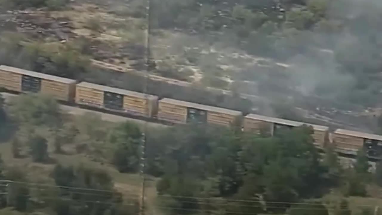 Descarrila un tren de carga en una ciudad de Texas