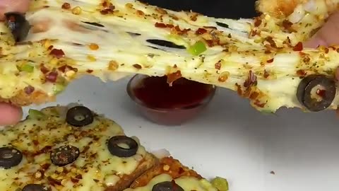 Instant Mini Pizza ASMR Cooking #shorts #food #pizza #cooking #indianasmrworld #asmr