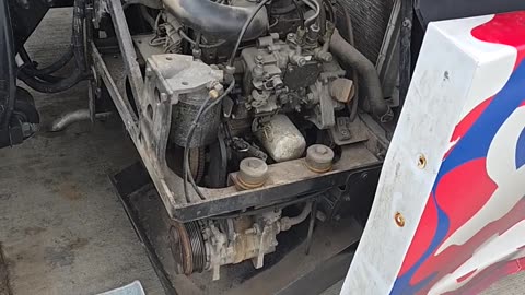 BROKE DOWN AGAIN!!! #truckesvlogs #truckdriver #trucking #longhaultrucker