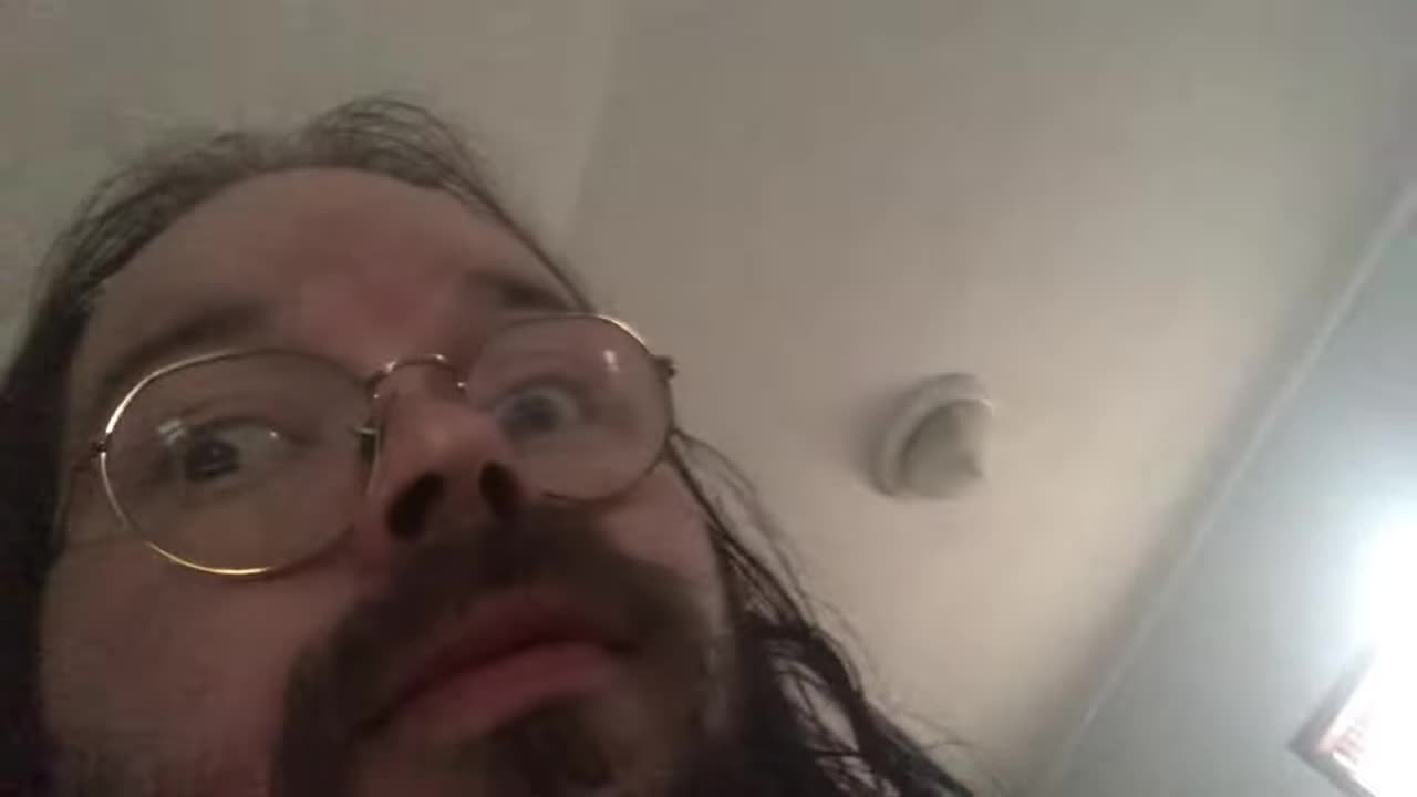 KingCobraJFS Apr 8, 2025 "trying the pizza food hack"