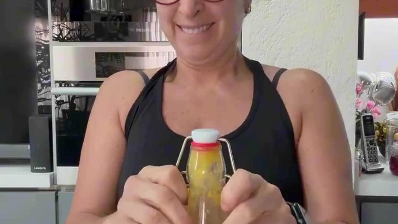 😂🍴 At Least She Had The Bowl - The Ultimate Fail Recovery! | FunFM