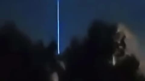 UFO mania - What is that in New Jersey？ ....a UFO or some kind of drone ？🧐🛸🛸🛸🛸🛸