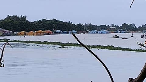 Hậu river straight from Phnom Pehn to Châu Đốc
