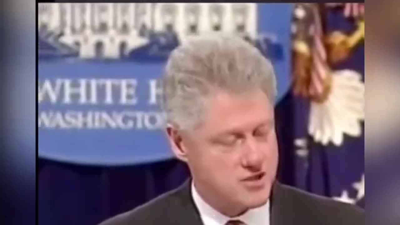 Bill Clinton fired 377,000 federal workers and everyone loved it