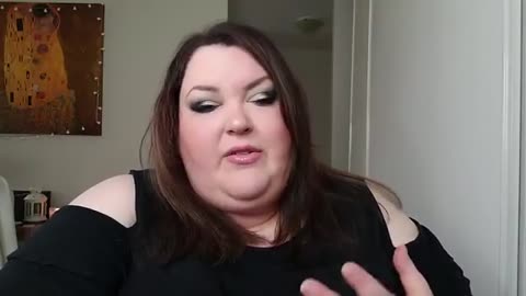 YTU_2019_05_16_Foodie Beauty Big Beautiful Me Dirty Deletes