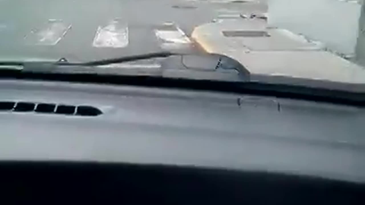 OBSERVEN QUE DESGRACIA LA QUE ESTA DICTADURA EN VENEZUELA DELICUENTES DE LA GNB Y PNB. 2017-07-30