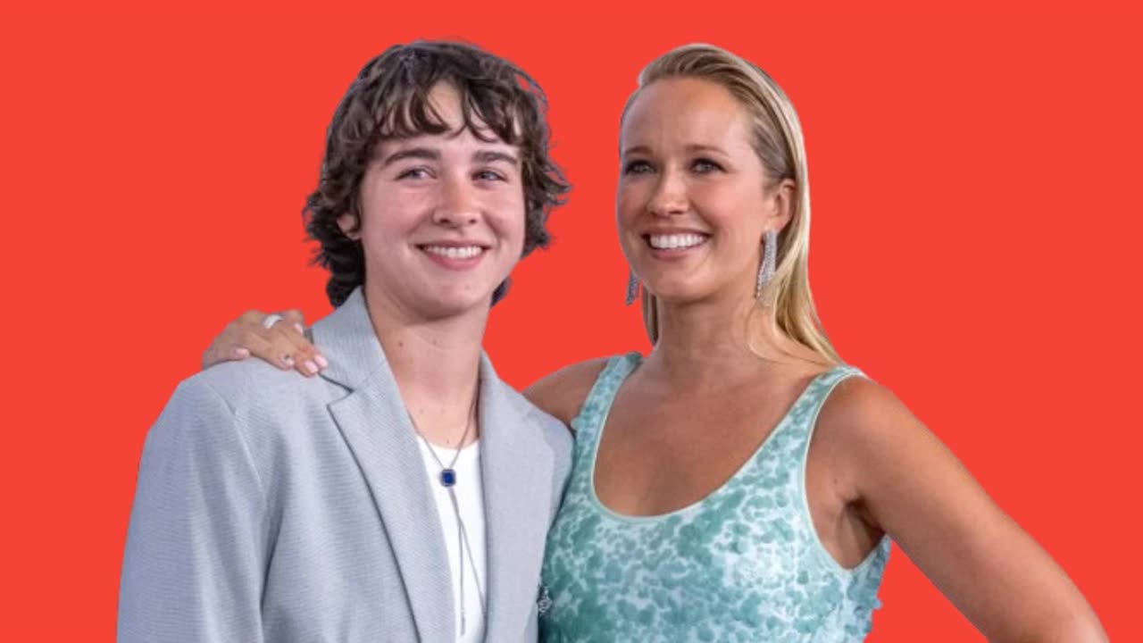 Anna Camp’s Girlfriend Age: How Old Is Jade Whipkey?