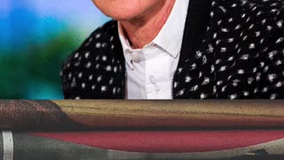 "The Ellen Gaze" - DeGeneres Faces New Lawsuit & Hostile Workplace Claims 😨