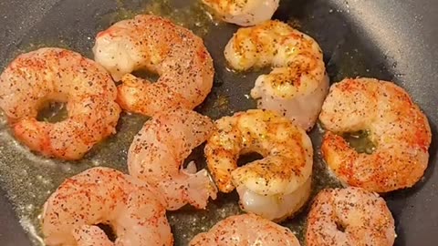 Creamy Cajun Shrimp Pasta 🍝 Ingredients