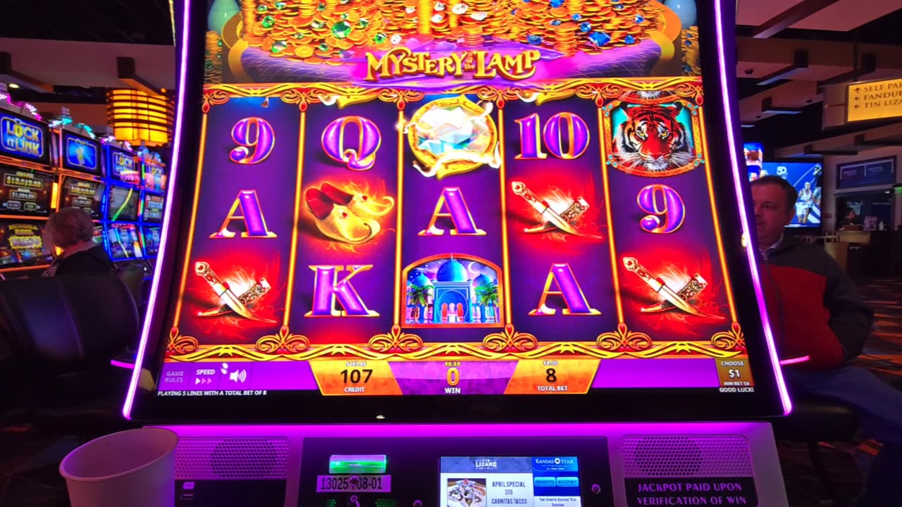 SlotMaster LIVE @ The Casino