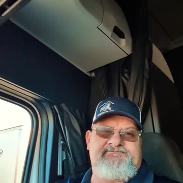 My new truck temporarily #reallifetruckers #ourtruckinglife #truckdriving #truckinlifestyle #funny