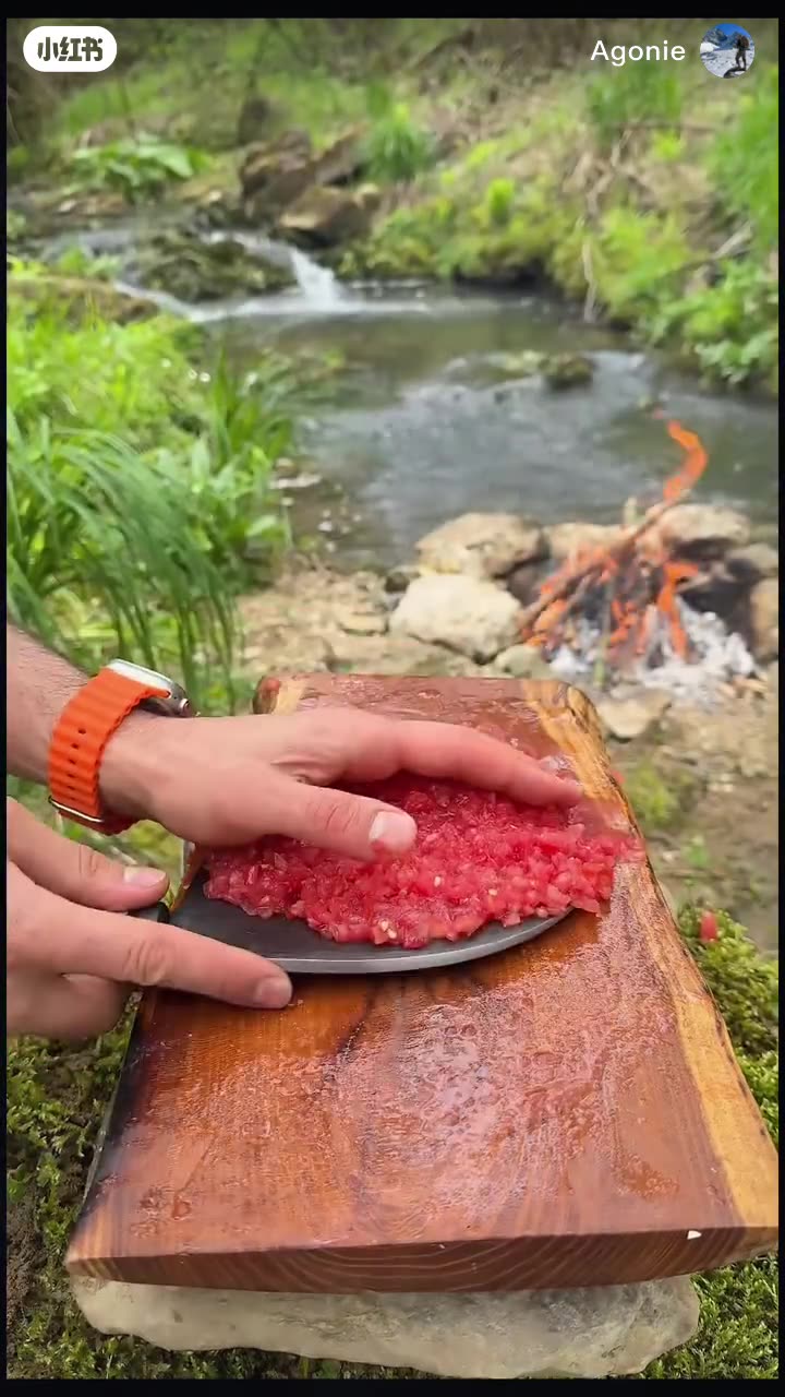 Grilled lamb skewers with thin pancakes wrapped in chili sauce and fried steak