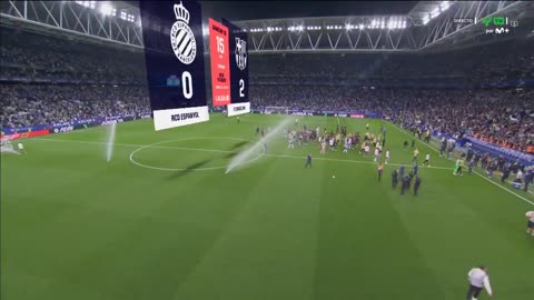 Espanyol management activated the sprinklers to prevent Barcelona from celebrating.