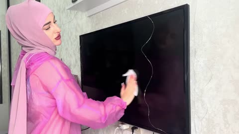 Cleaning in Raincoat Try On Haul ｜