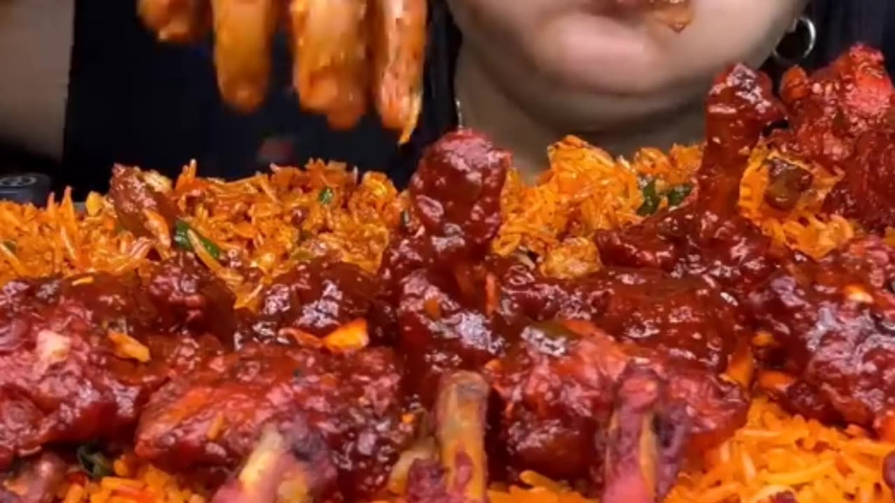 SPICY CHICKEN SCHEZWAN FRIED RICE, SPICY CHICKEN GRAVY LOLLIPOP, SPICY CHILLI CHICKEN | ASMR EATING