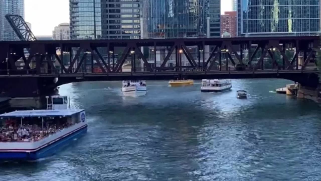 How to make money flipping houses 💵🏠