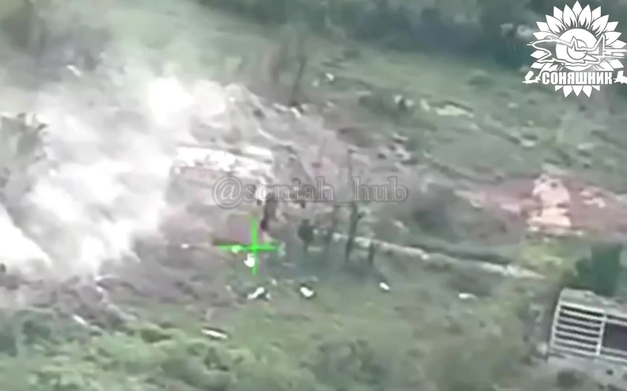 ๐บ๐ฆโ๏ธ๐ฃ MiG-29 struck a Russian position with AASM Hammer bombs, - Soniashnyk