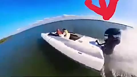 🤯💨 Speedboat Problems? Someone's Got a Solution! | FunFM