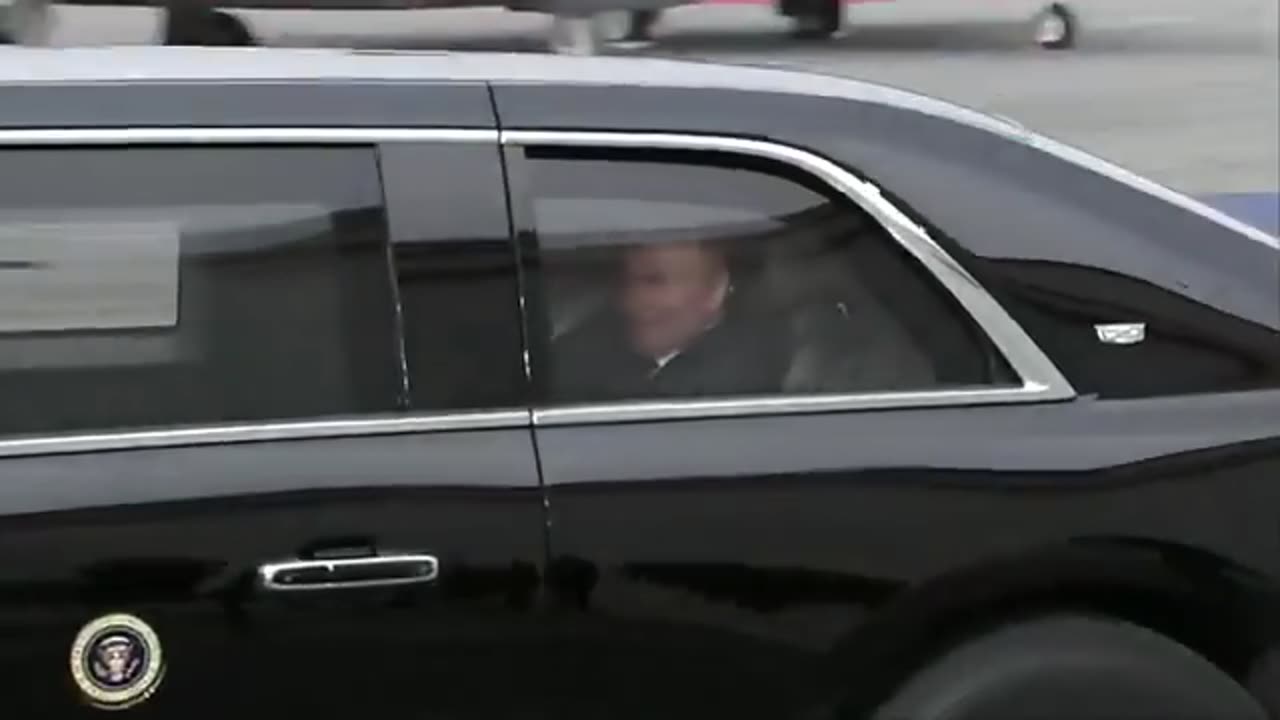 Trump dhe Putin bashkë në Limuzinë