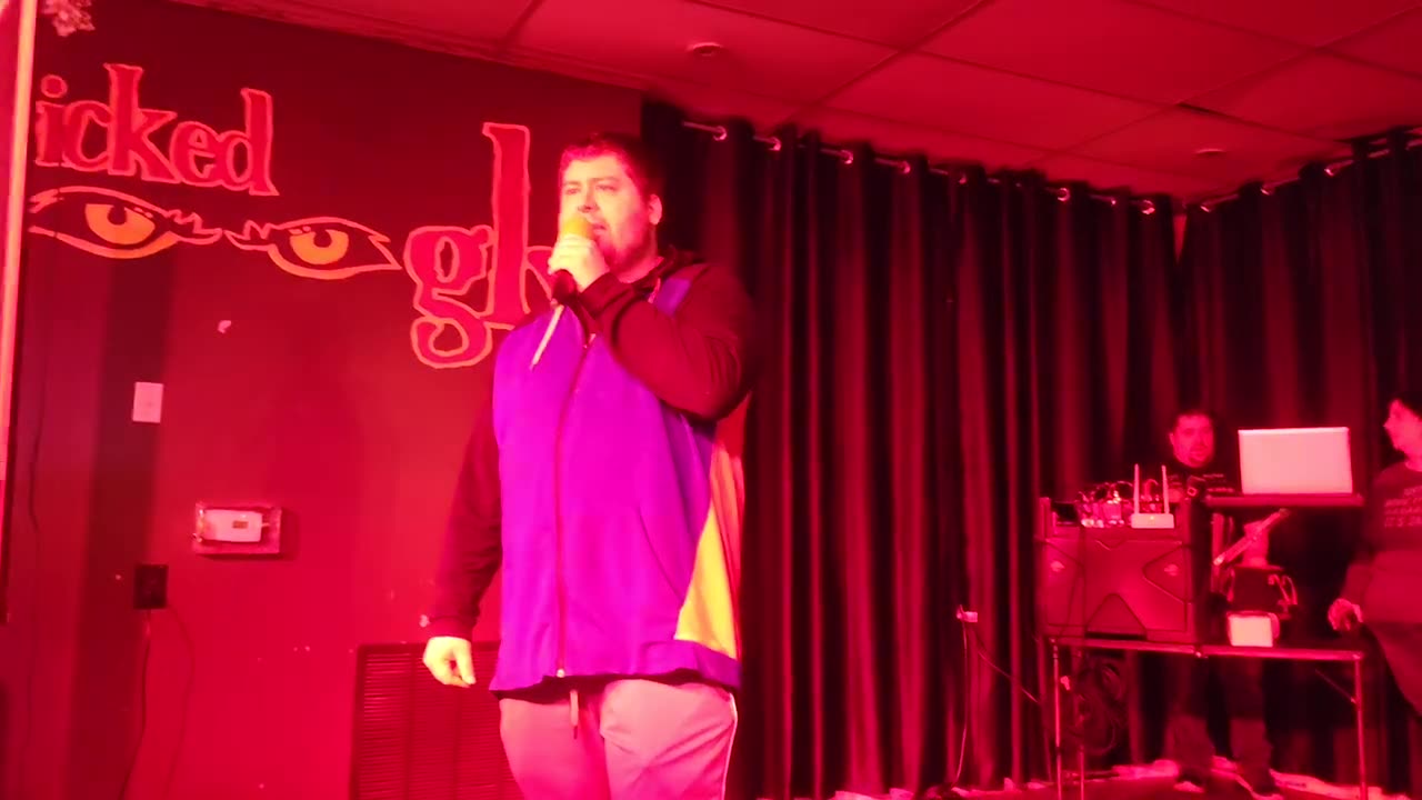 AUTISTIC MAN KILLS NICKLEBACK- GOTTA BE SOMEBODY LIVE COVER