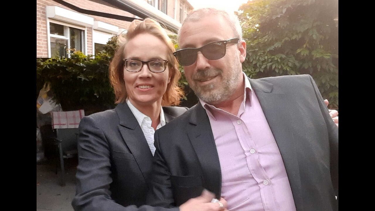 TILASMI FRIGGE OVERLEGT HIER HET BEWIJS VAN SMAAD EN LASTER