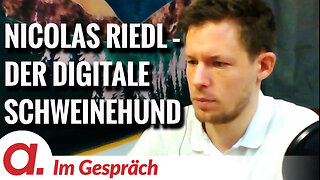 Im Gespräch: Nicolas Riedl | "Den digitalen Schweinehund besiegen"