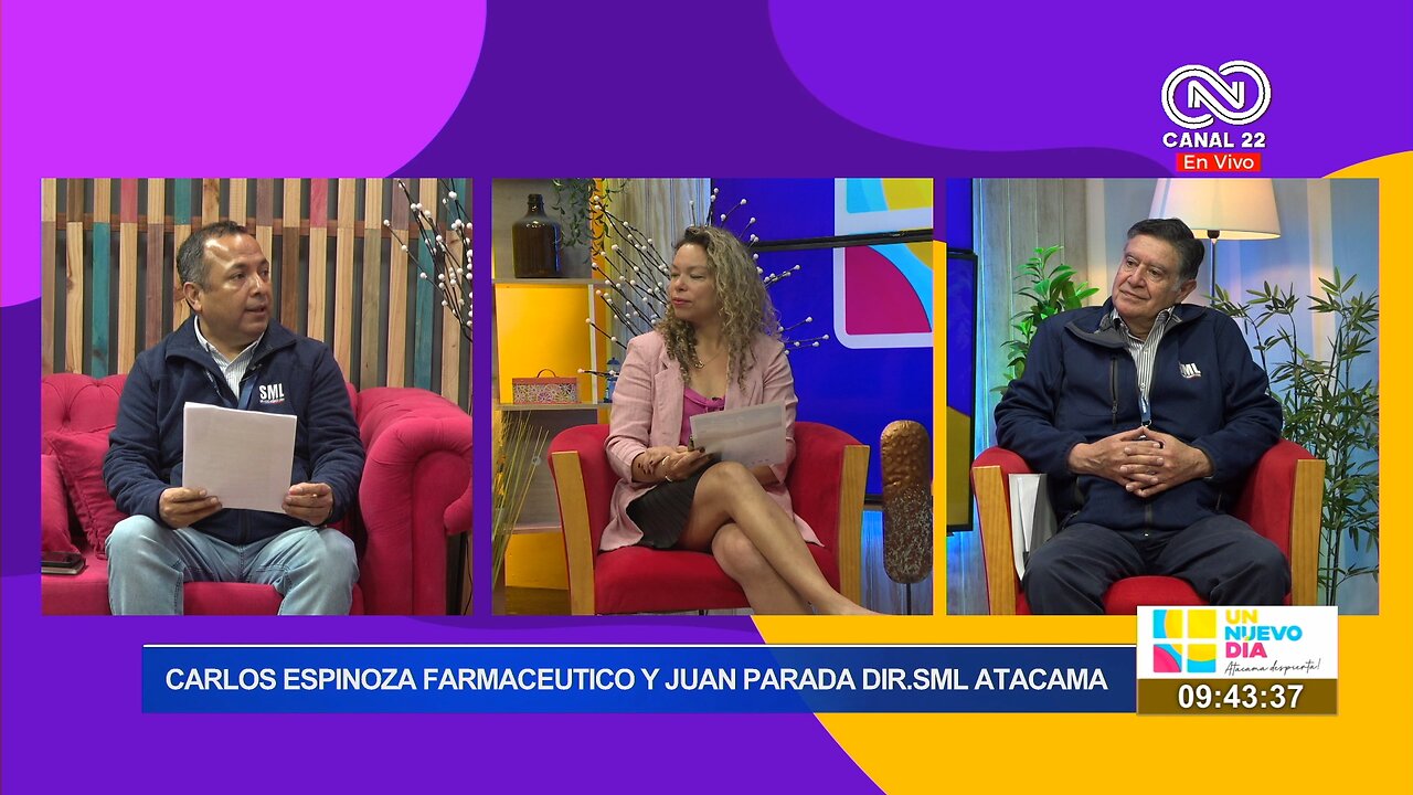 Carlos Espinoza químico farmacéutico y Juan Agustín Parada Director del SML Atacama