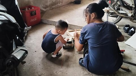 Isaiah's Focused Playtime 🚗
