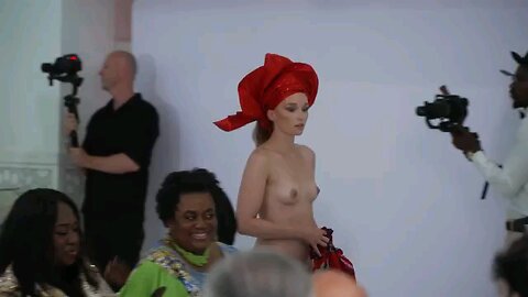 #world #public #viral #fashion show #vlog #lady #entertainment #hot # news