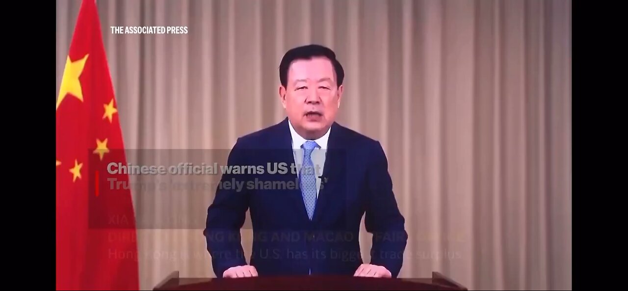 A Chinese official calls US citizens "peasants"