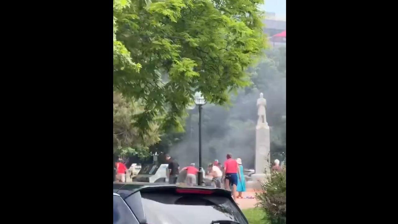 🚨BREAKING: MULTIPLE PEOPLE HURT INCLUDING CHILDREN! Attack on a pro-Israel protest in Colorado - 6/1/25