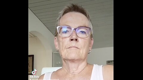 :Edith-Maria: ist nicht LAUWARM