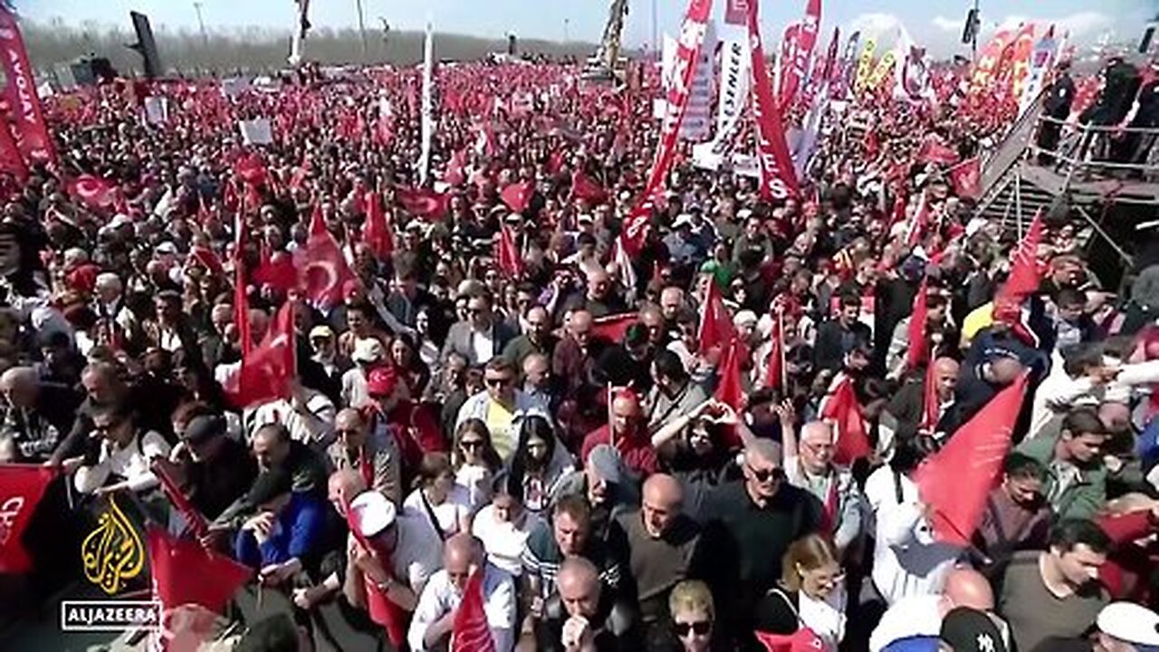 Thousands protest in Istanbul against mayor Imamoglu's arrest