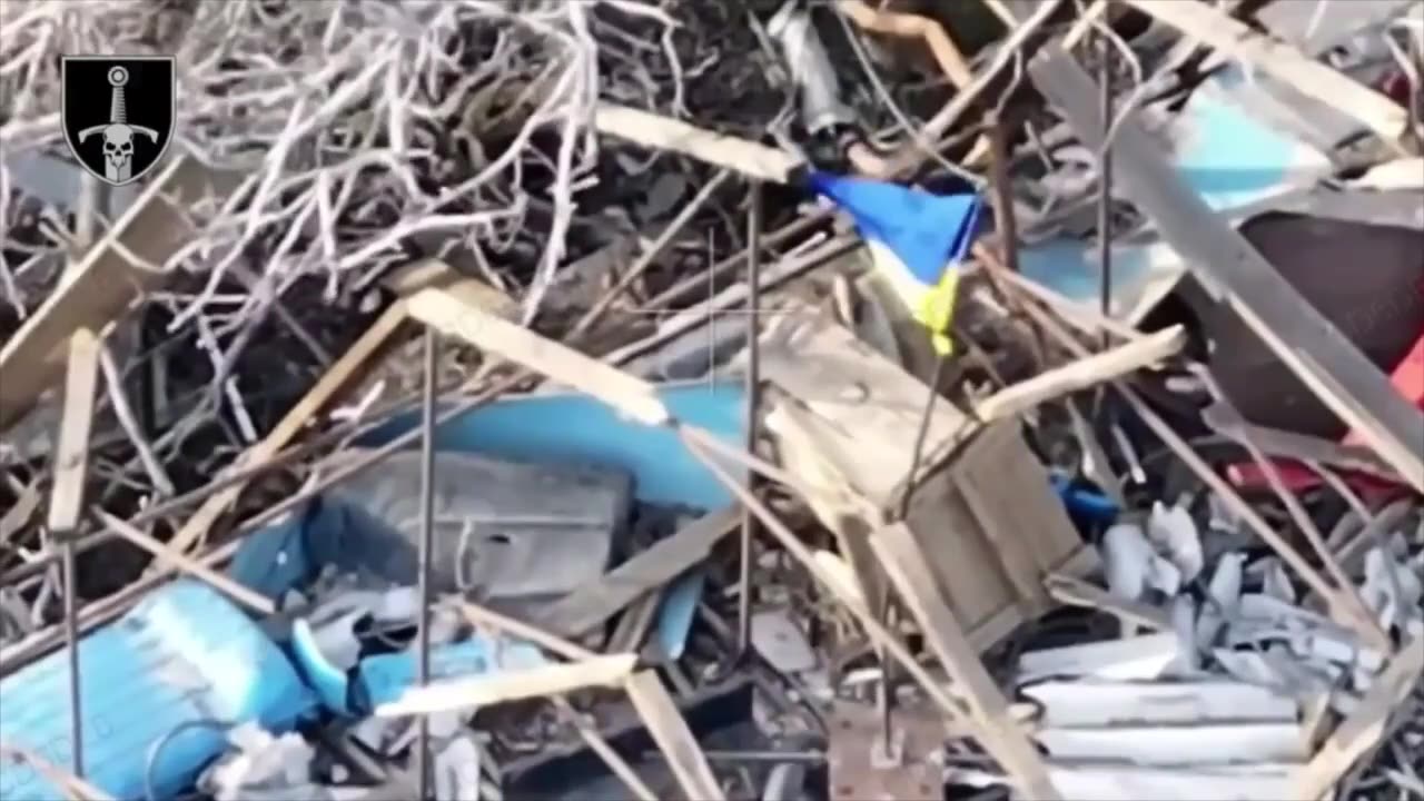 🇺🇦🙏 Despite Russian claims of capturing the front line village of Bohatyr, Ukrainian