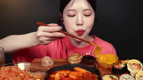 Spicy Tteokbokki, Gimbap, Jjolmyeon & Fried Dumplings Mukbang | ASMR