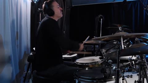 "Drums Backing track: Développer son groove et son improvisation"